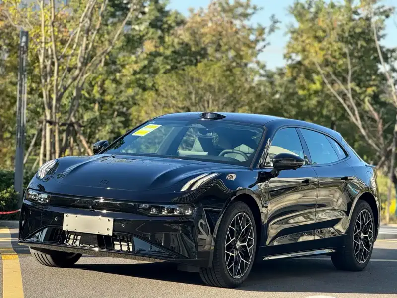 Zeekr 001