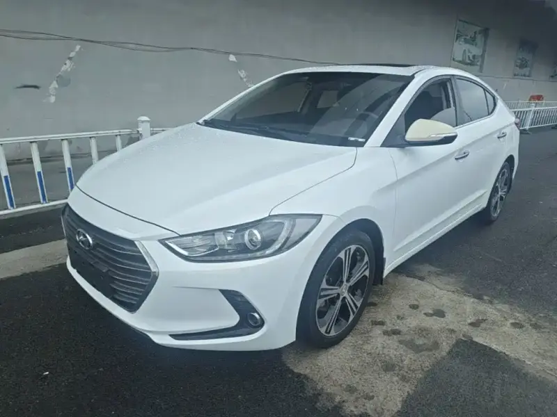 Hyundai Elantra