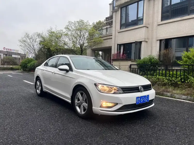 Volkswagen Lamando