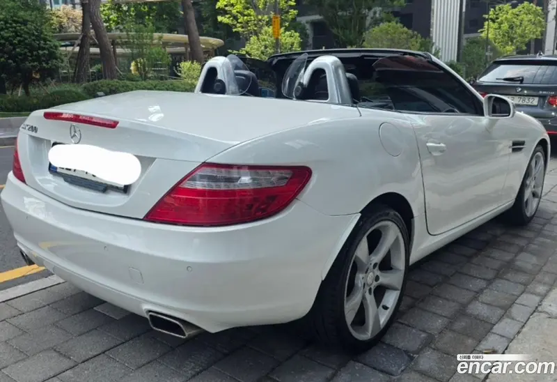 Mercedes-Benz SLK-Class