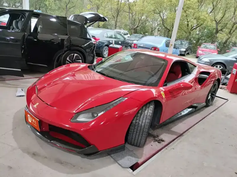 Ferrari 488
