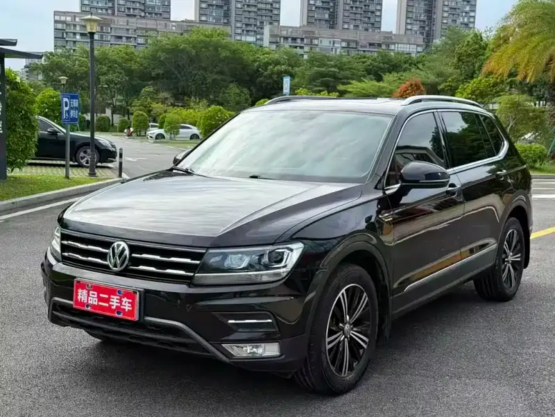Volkswagen Tiguan L