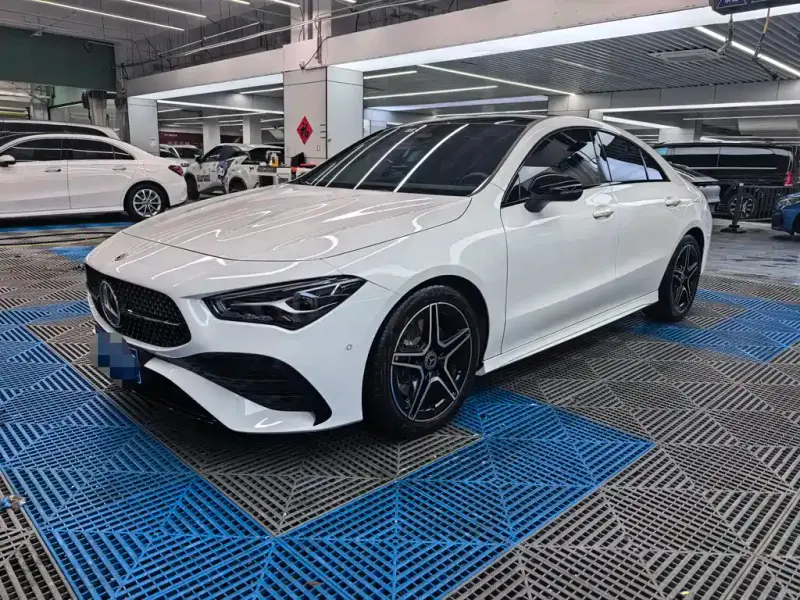 Mercedes-Benz CLA (Import)