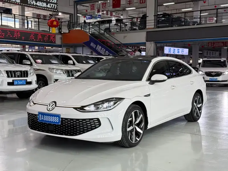 Volkswagen Lamando