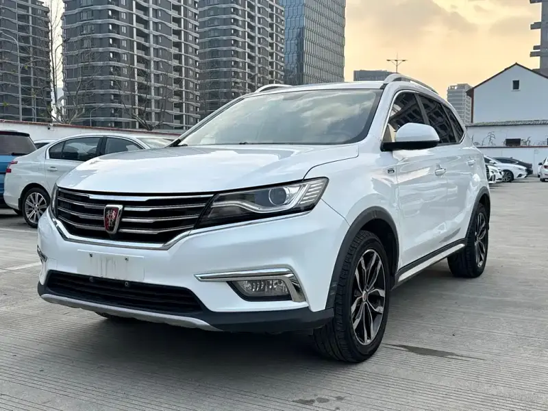 Roewe MG HS (RX5)