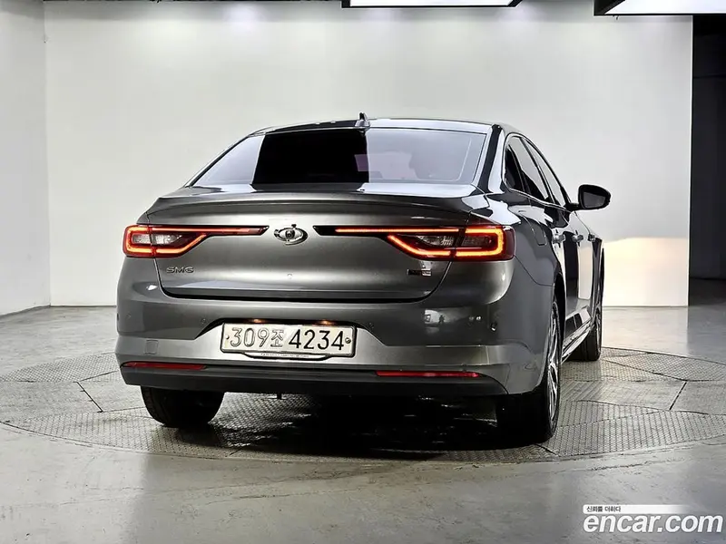 Renault-KoreaSamsung Talisman (SM6)