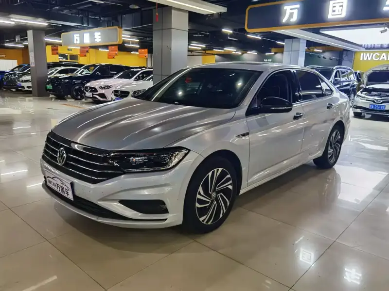Volkswagen Sagitar