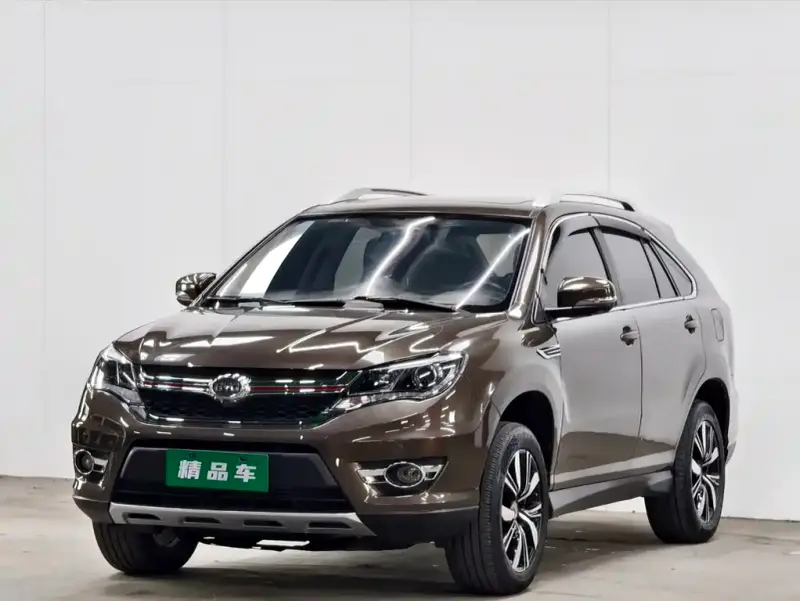 BYD S7