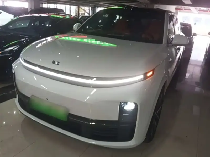 Li Auto L7