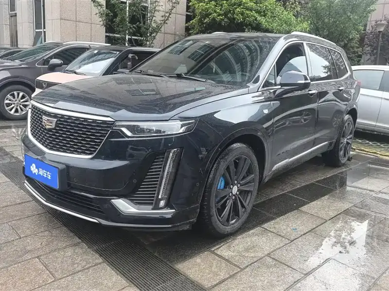 Cadillac XT6