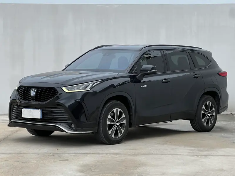 Toyota Crown Kluger