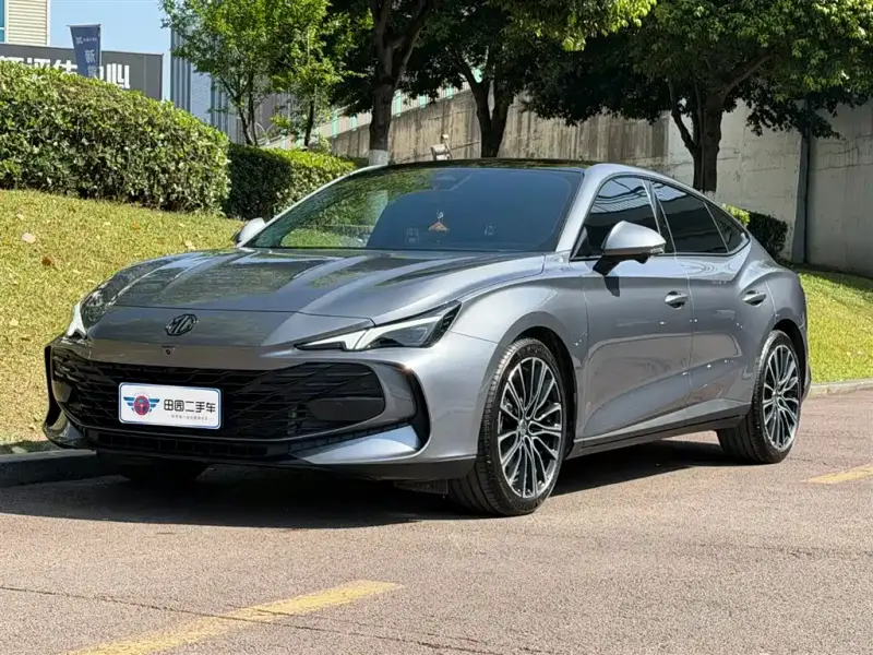 MG MG7