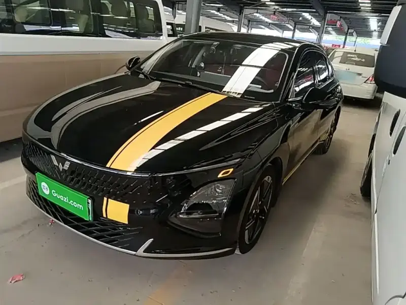 Wuling Starlight (Xingguang)