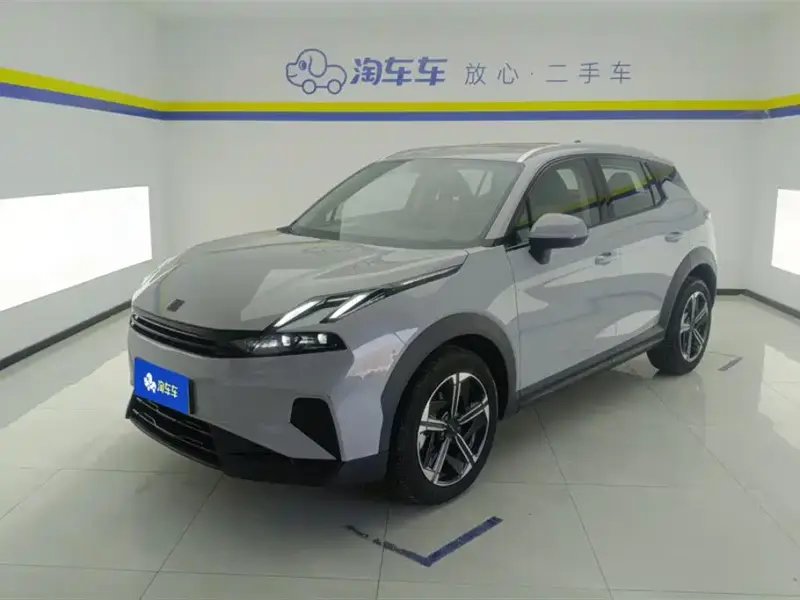 Lynk & Co 06 EM-P