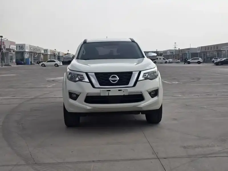 Nissan Terra