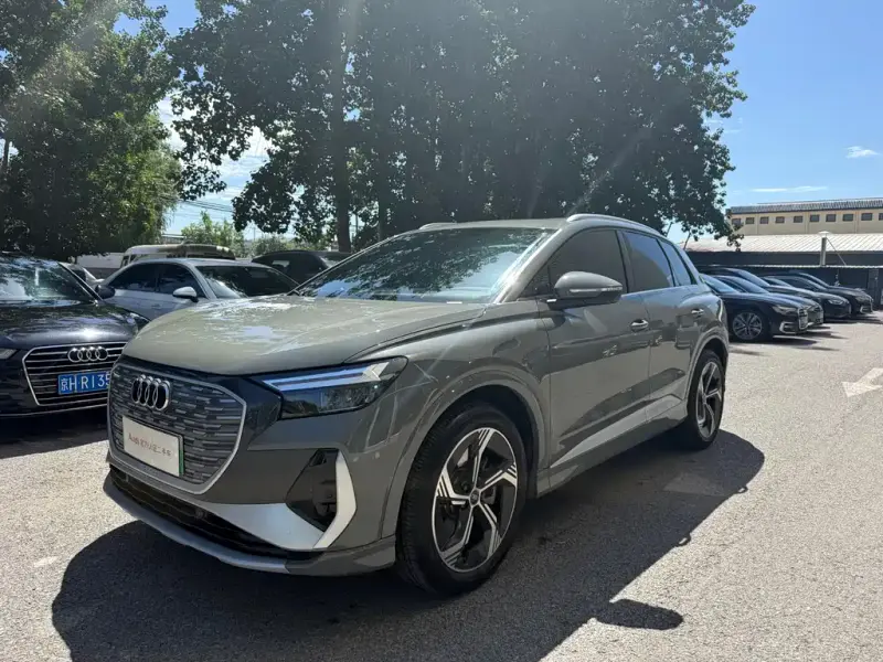Audi Q4 e-tron