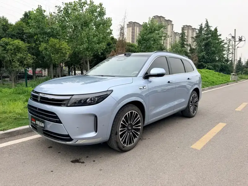AITO M7