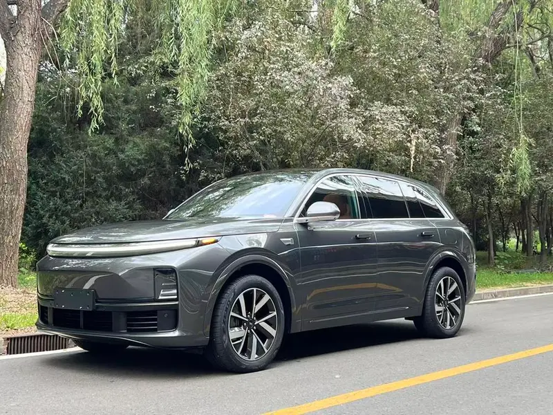 Li Auto L7