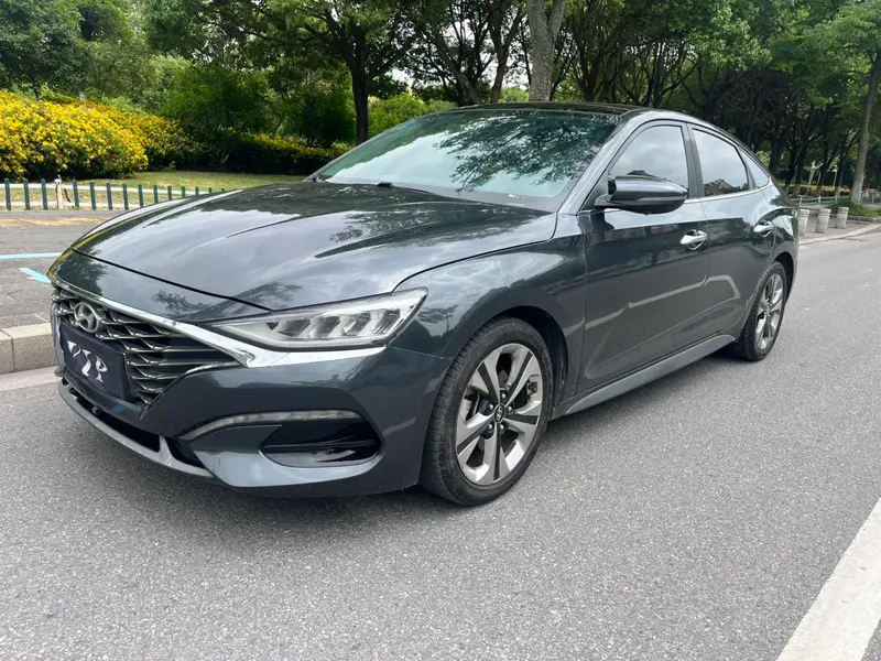 Hyundai Lafesta