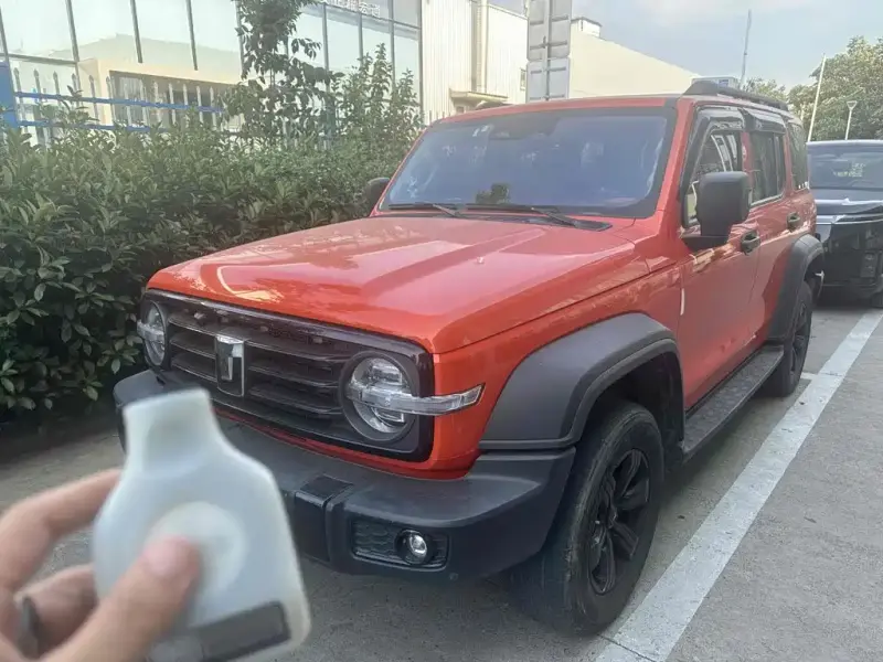 Tank 300