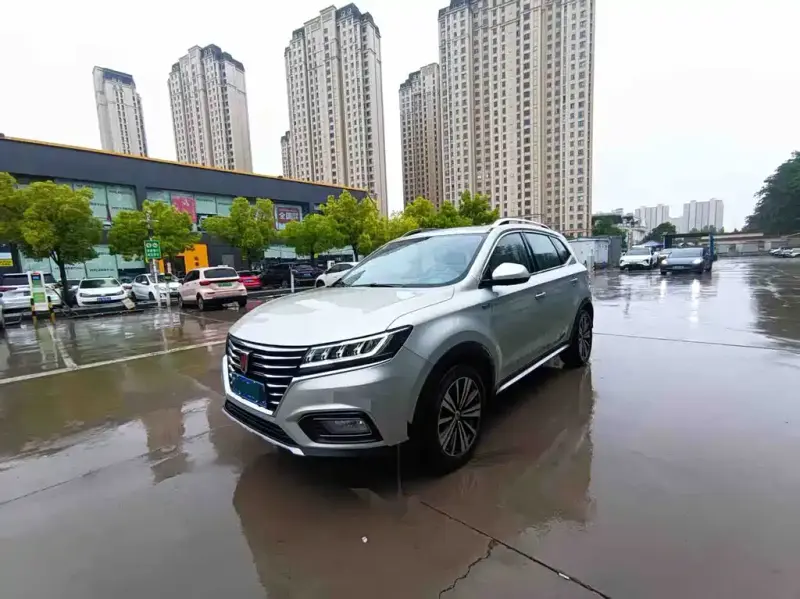 Roewe MG HS (RX5)