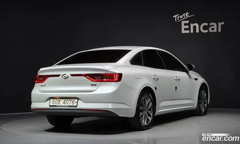 Renault-KoreaSamsung Talisman (SM6)