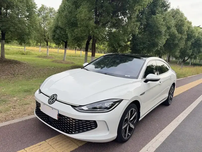 Volkswagen Lamando