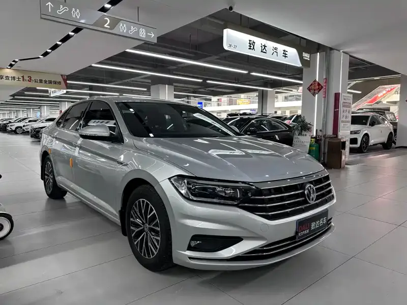 Volkswagen Sagitar