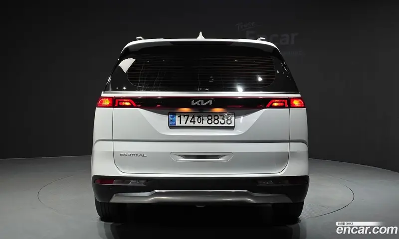 Kia Carnival (Canival)
