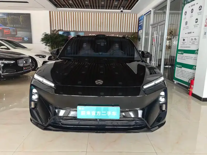 NIO ET5T