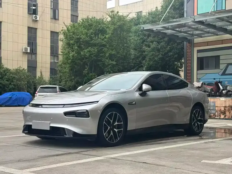 XPeng P7
