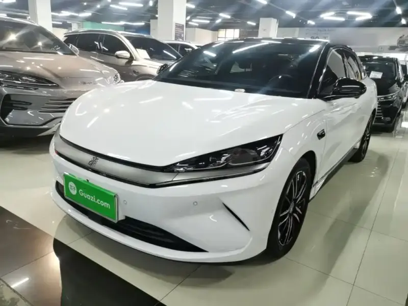 BYD Qin L