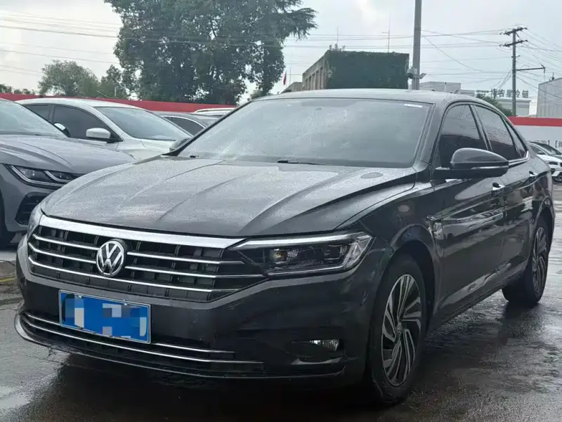 Volkswagen Sagitar