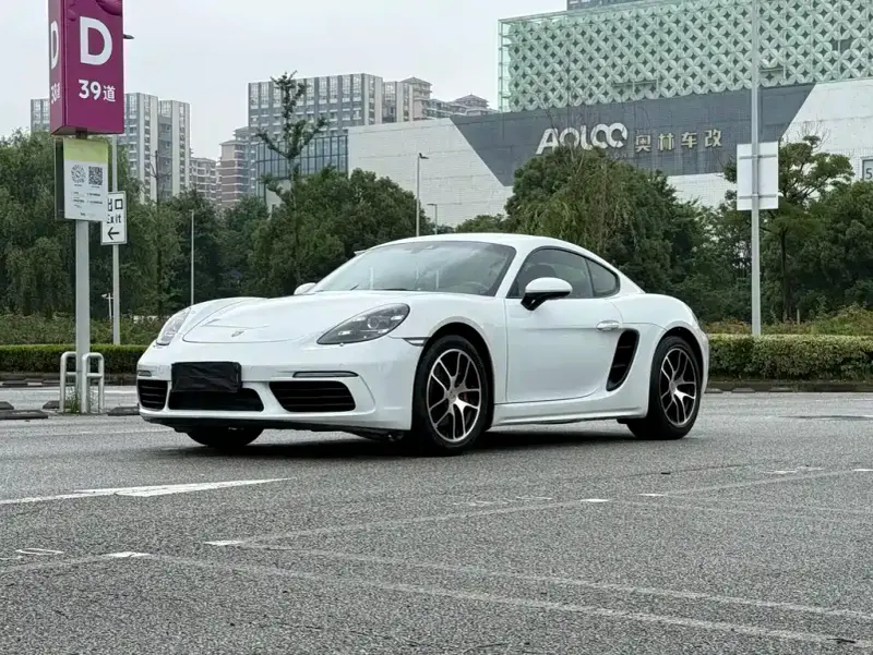 Porsche 718