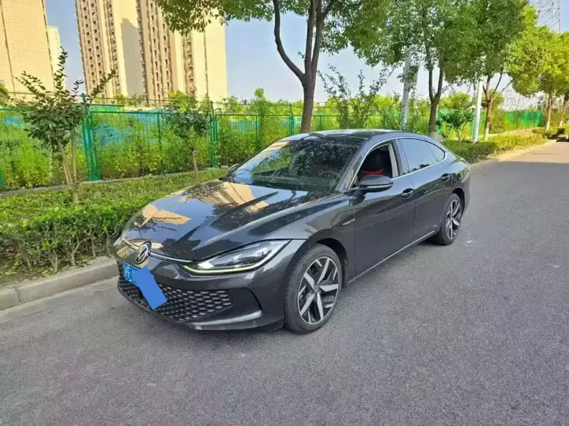 Volkswagen Lamando