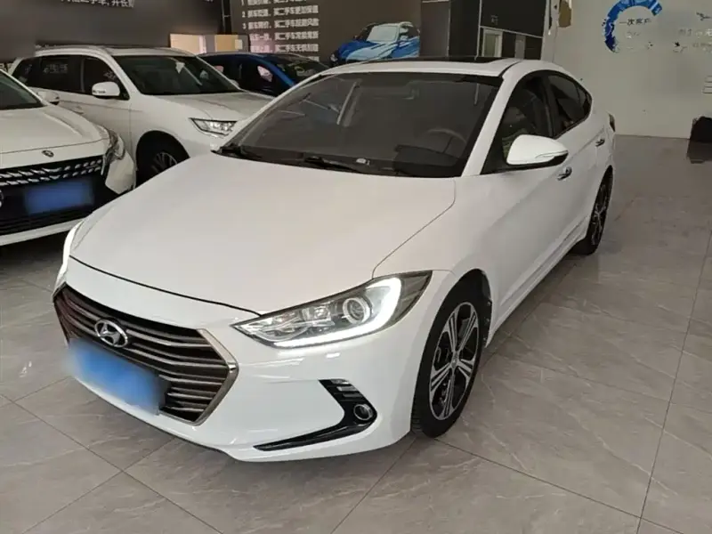Hyundai Elantra