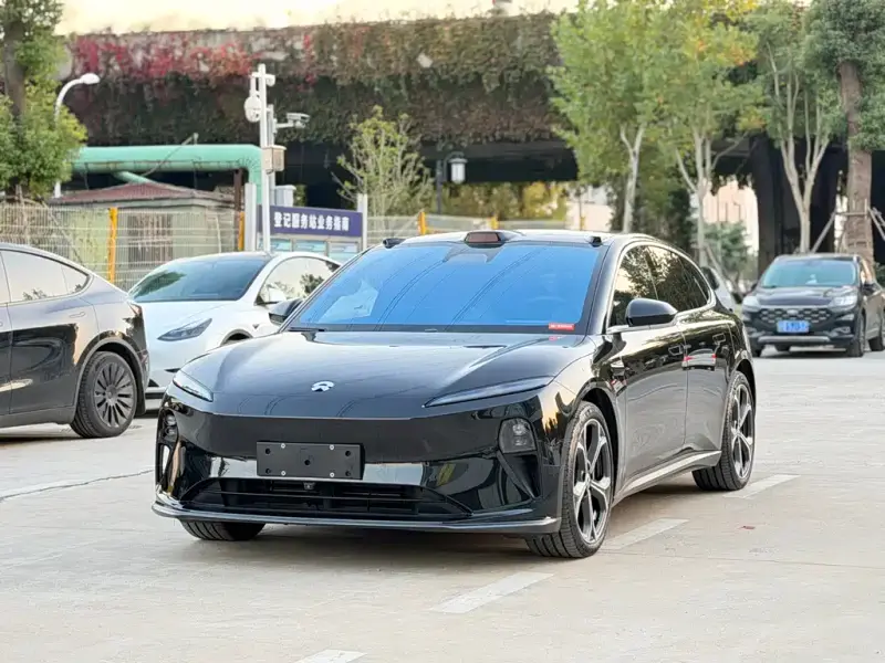 NIO ET5T