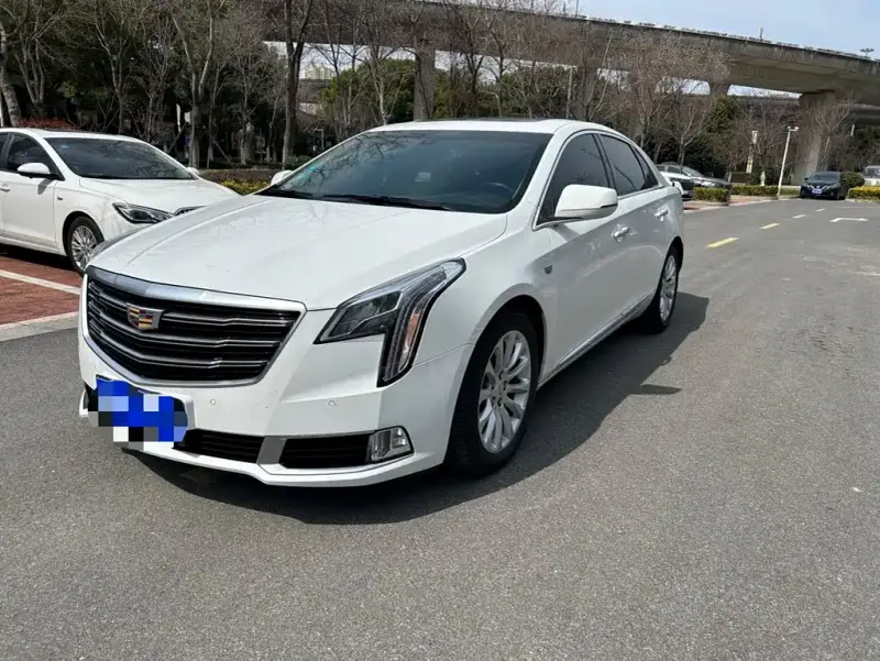 Cadillac XTS