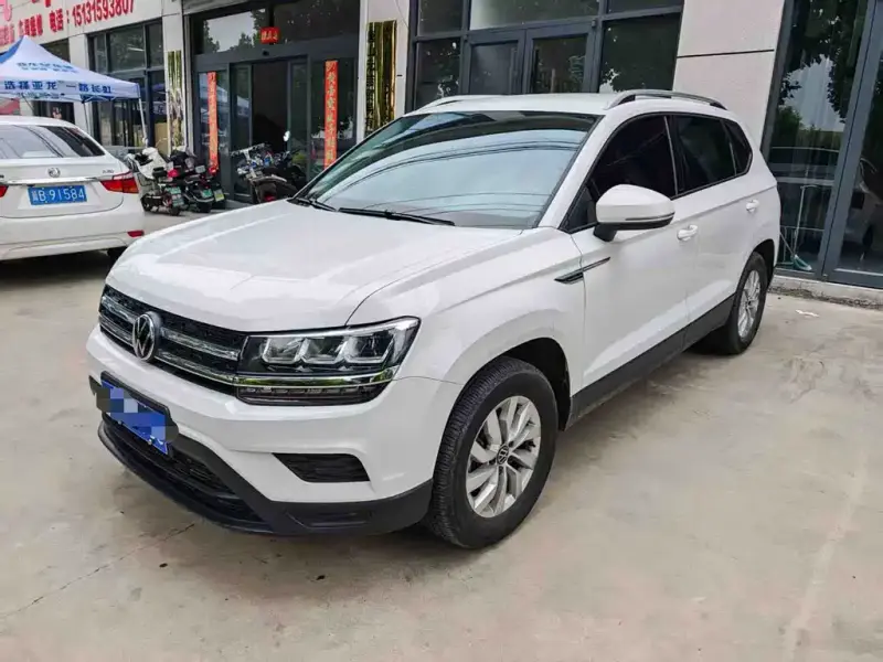 Volkswagen Tharu