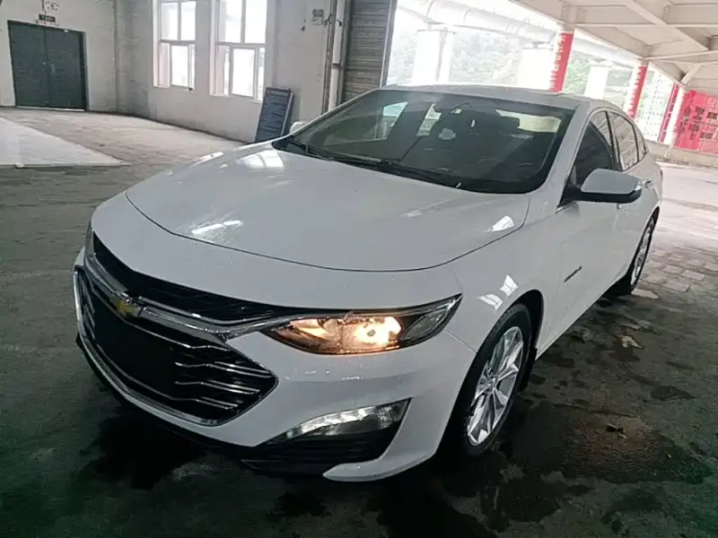 Chevrolet Malibu XL
