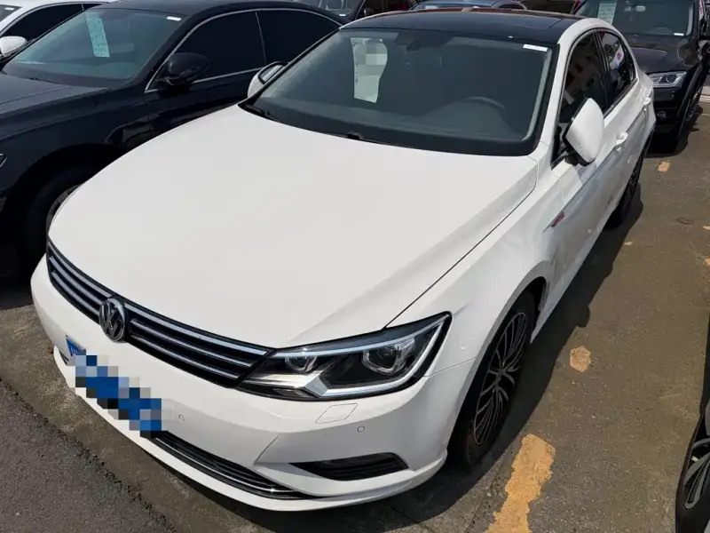 Volkswagen Lamando