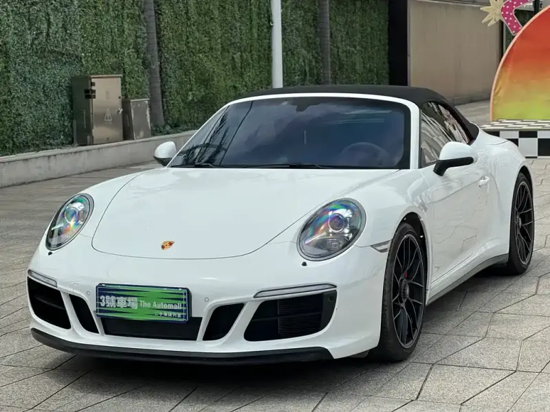 Porsche 911
