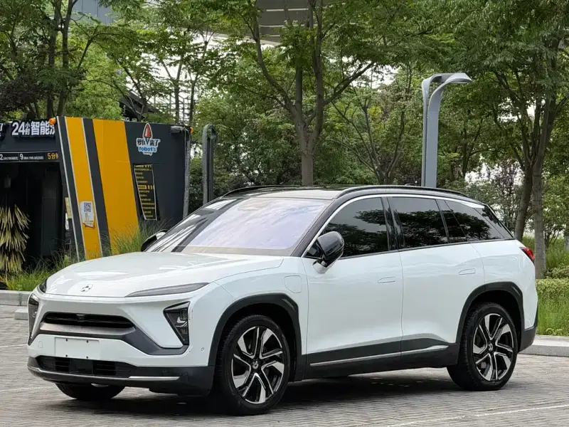 NIO ES6