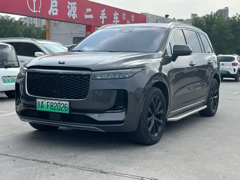 Li Auto ONE