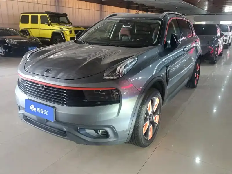 Lynk & Co 01