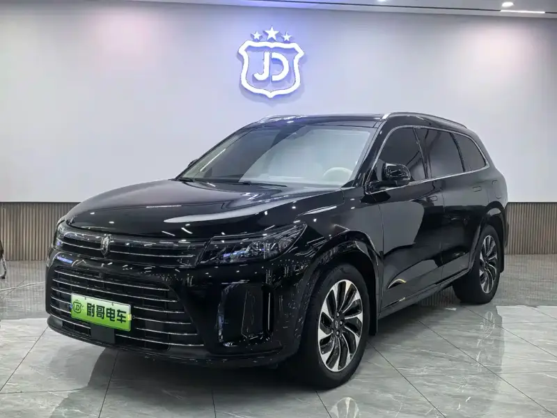 AITO M7