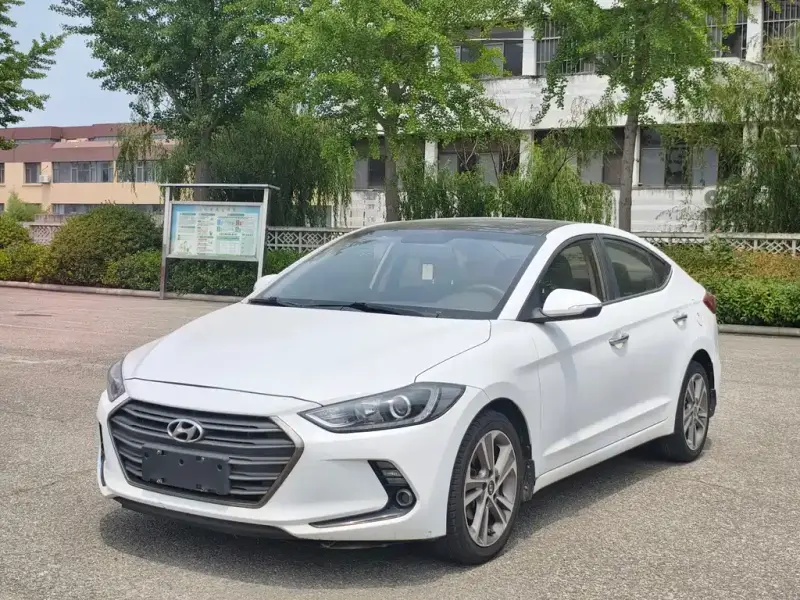 Hyundai Elantra