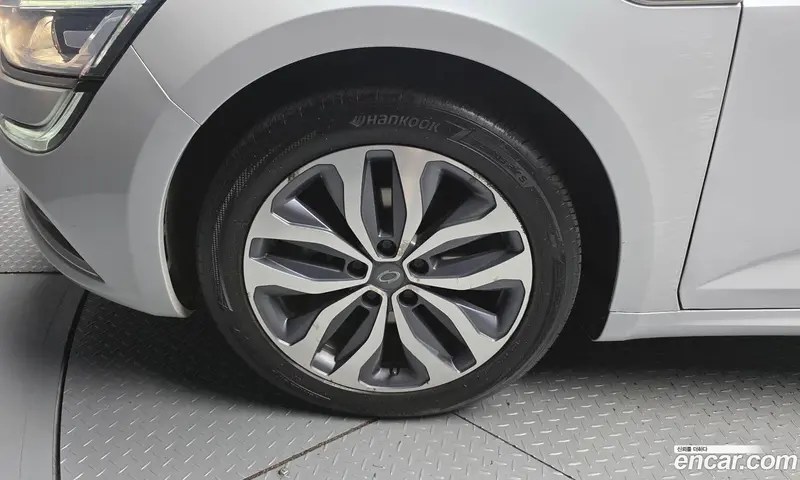Renault-KoreaSamsung Talisman (SM6)