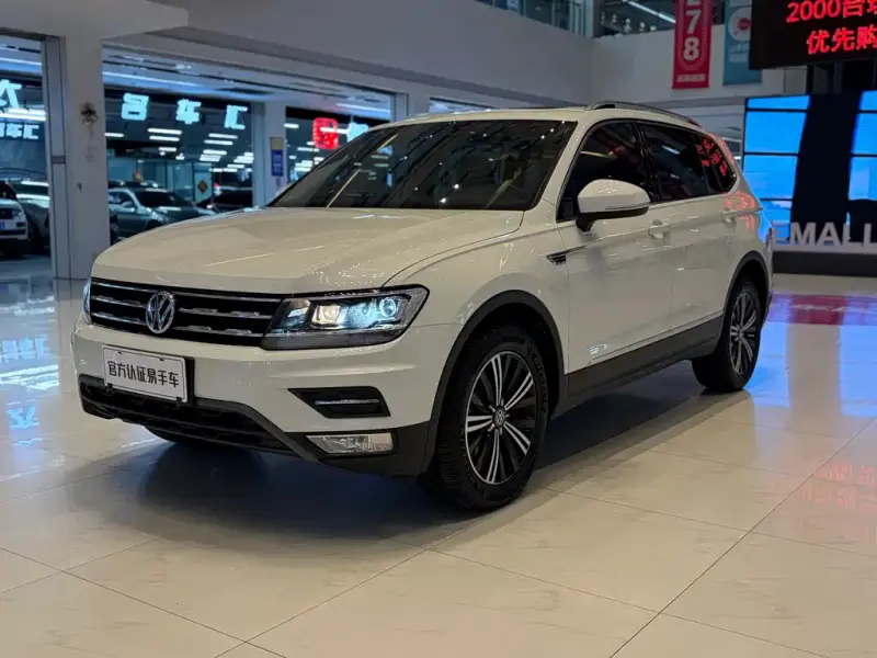 Volkswagen Tiguan L