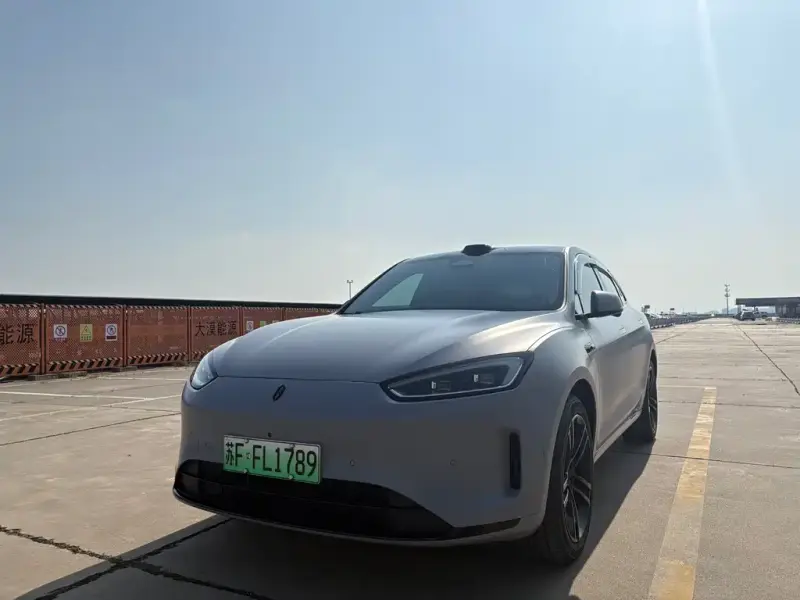 AITO M5